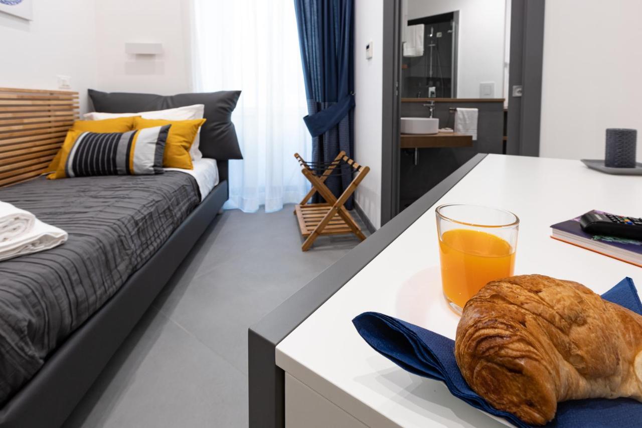 Tito'S Rooms Naples Luaran gambar